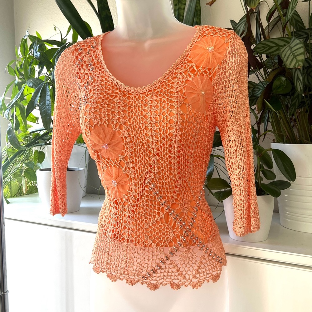 Coral Crochet 1/2 sleeve Top 🪸